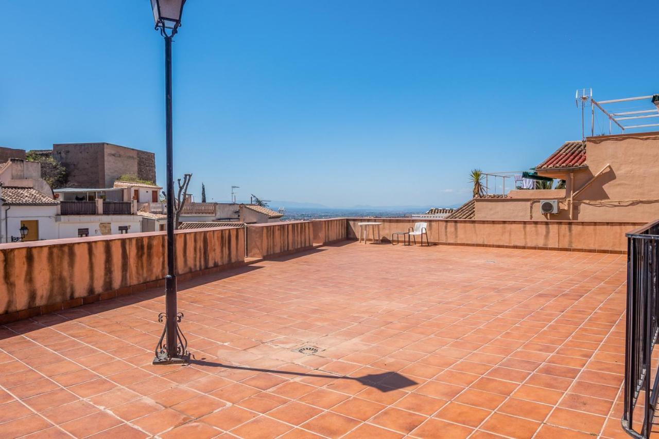 Tuguest Alhacaba Apartment - Free Parking Granada Exterior photo